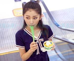 AISS爱丝(黄金版) – 亚美依的毛衣合集——要是我也能穿成这样，该多好啊！