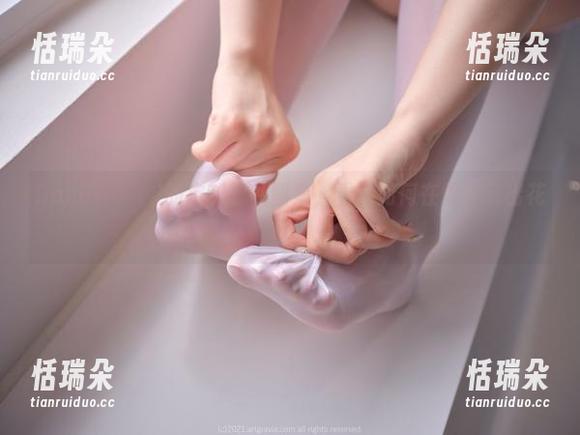 Dami(퀸다미)的定制锦礼图集，看她如何在雪夜玩出花样