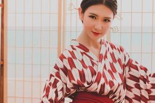 GIRLT果团网 – 别犹豫，尹意纯的美腿图集已就位，快来下载吧！