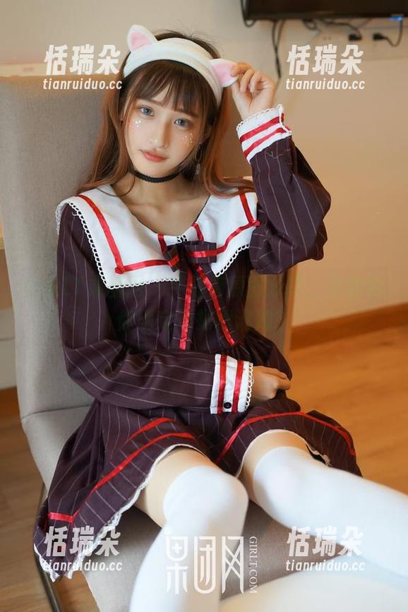 GIRLT果团网-钟紫怡 GIRLT果团网 - 牛仔裤原图分享,钟紫怡你确定不把我迷跑?
