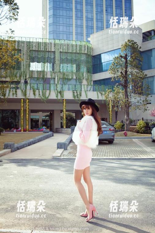 IMiss爱蜜社-小丽莎萌萌哒 IMiss爱蜜社 - 如何在炎炎夏日里找到小丽莎萌萌哒的优雅?全集下载教你