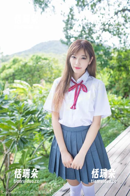 IMiss爱蜜社-石心琪 IMiss爱蜜社 - 高清看到石心琪的另一面,套图里少女感真满分,心里却不知道怎么形容。