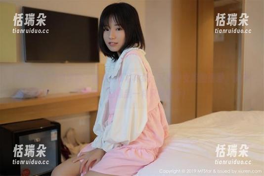 MFStar模范学院-唐琪儿il MFStar模范学院 - 唐琪儿il写真集:又是少女控的最爱,快来下载吧,别像我一样只会搓手!