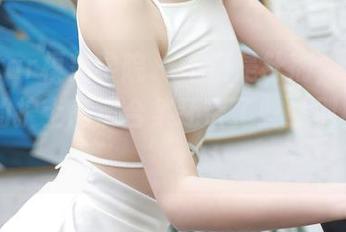 MFStar模范学院 – 不仅是针剂，夏沫沫tifa的护士高清合集还带了些‘别样药方’。