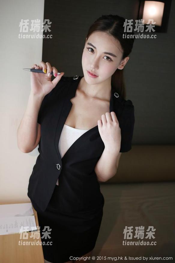 MyGirl美媛馆-MARA酱 MyGirl美媛馆 - 这就是MARA酱的黑色作品,连暗影都忍不住想多看几眼。