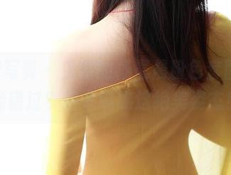 ROSI写真 – 免费的杨晨晨粉色套图，怎能错过？快来瞧瞧这绝美姿态！