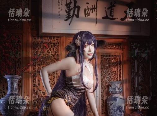 Sakiiii翎柒 谁说修女只能单调?Sakiiii翎柒的原图+壁纸,深藏不露。