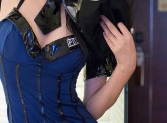 TuiGirl推女郎 – 朋友们，何何夕白色图包，白是美，但白的同时我也想到了洗衣服的麻烦……