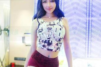 TuiGirl推女郎 – 教室？定制？通通都在王根星熙的图集之中