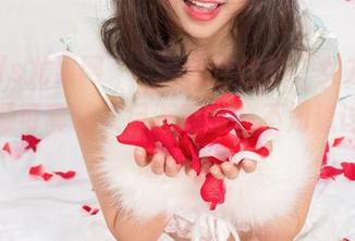 UGirls尤果网 – 欸，金佳佳的“女友”在线资源可真让人目不暇接，不知道该先看哪个？