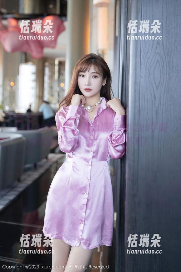 Xiuren秀人网-lingyu69 Xiuren秀人网 - 真心推荐Lingyu学姐的定制:这组图片,如此不同!
