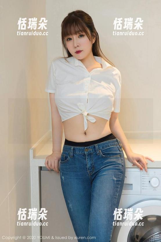 YouMi尤蜜荟-张思允Nice YouMi尤蜜荟 - 黑白是那么尖锐,张思允Nice的写真集好像在说:“别摸我,原图太有杀伤力!”这原图谁敢看?
