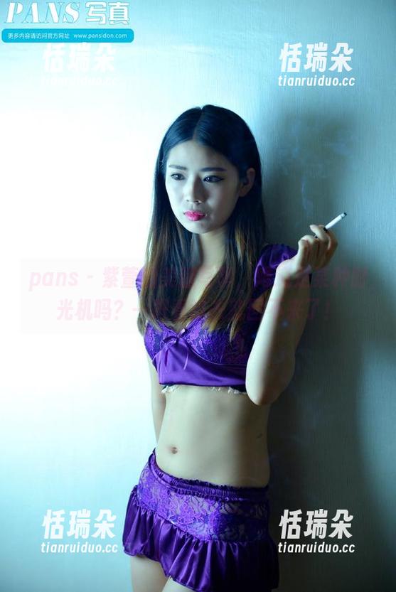 pans-紫萱 pans - 紫萱的美腿写真,难道是某种时光机吗?一眼看过去就回不来了!