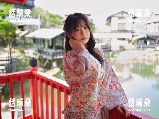 这个夏天有Wuyo的温柔，随处都是无圣光美图的温柔气息，真甜。
