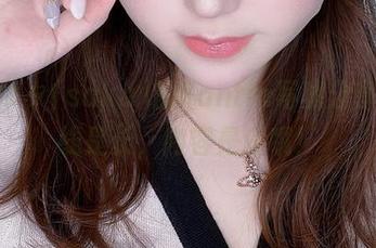 这波サク(saku)的Fantia写真分享，曲线是长，内容是深哦！