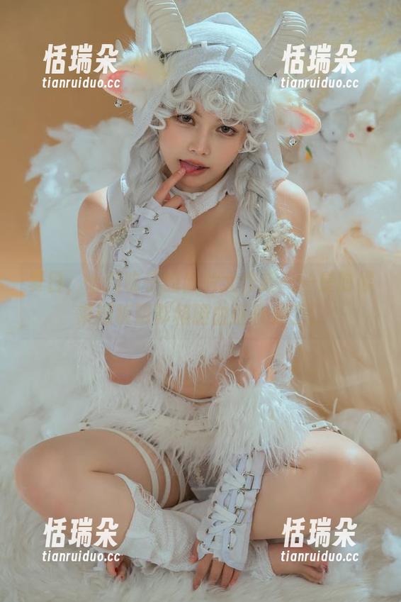 七月喵子 夏日,七月喵子的照片大作战——是时候来檀板阴影和猫血拯救你了!