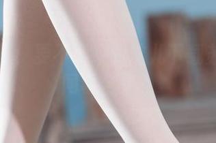 丽柜 – 喂！要不要来我这儿下载苏黎的女同事合集？