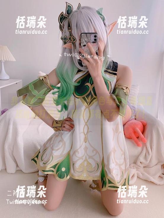 二阶堂宅绘子 我看着二阶堂宅绘子的黑色写真,真想直接给她打满分,精选都有点不够用了!