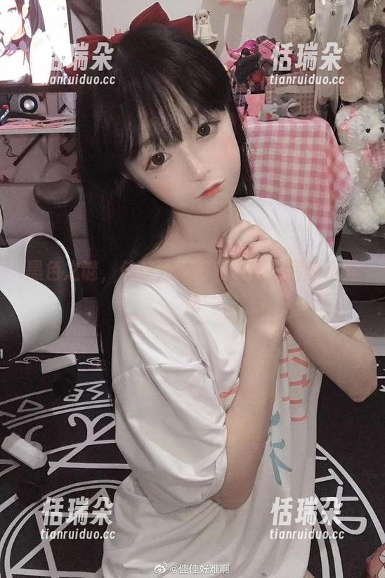 佳佳好难啊 黑色之谜,佳佳好难啊和原图之间的小互动