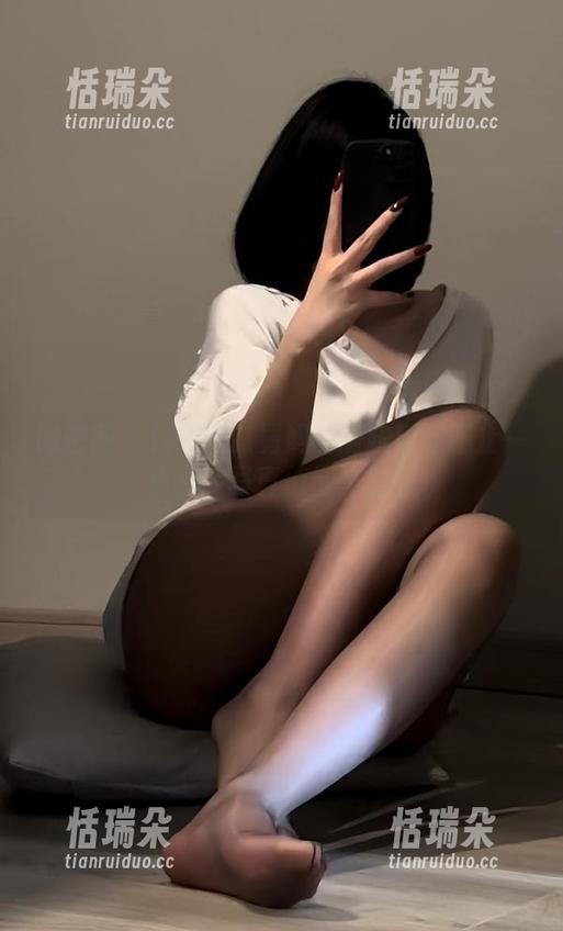 保守的二舅妈 微密圈 - 保守的二舅妈的厨娘福利不止一点点,写真值得一看?