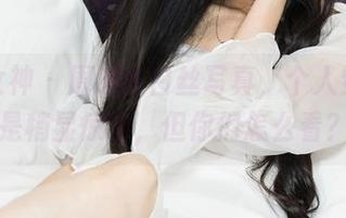 克拉女神 – 周迪的白丝写真，个人觉得还是稍显惊艳，但你们怎么看？