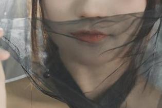 原图透露，兔子Zzz不吃胡萝卜的美脚美到不真实