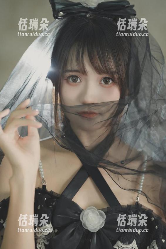 兔子Zzz不吃胡萝卜 原图透露,兔子Zzz不吃胡萝卜的美脚美到不真实