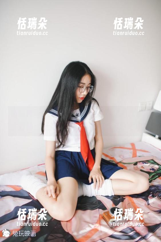 兔玩映画-五更百鬼 兔玩映画 - 每周更新!五更百鬼的水手服大冒险:这次能否拯救失散的白色毛巾?