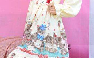 初夏女神 – 伴娘不是随便的，柒柒在线给你看什么叫图片级别！