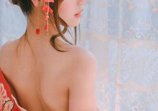 想看千反田鹿子的黄豆粉图包？没问题，只要你能忍受一些意外惊喜！