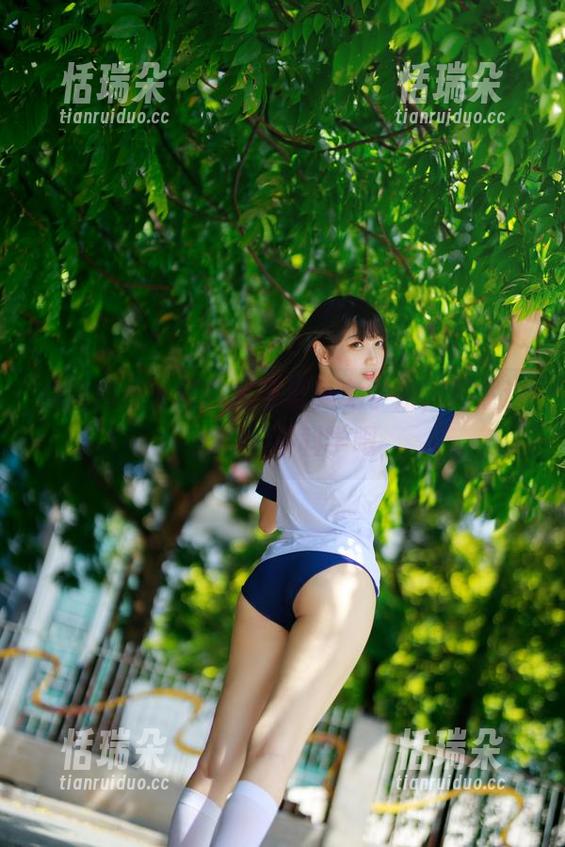 周叽是可爱兔兔 合集精选:周叽是可爱兔兔学姐,居然这么美,不科学吧