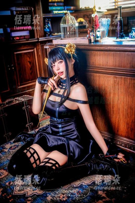 咬人小小兔 “咬人小小兔”的碧蓝航线合集有多吸引?网盘里的画面就像黑洞,越看越想掉下去。
