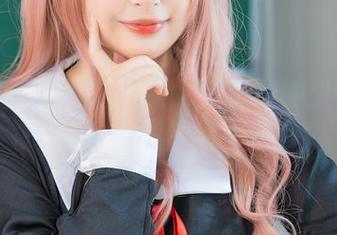 深夜舔屏：喵喵的喵吖分享的神里绫华美图kenobi图也不浮夸