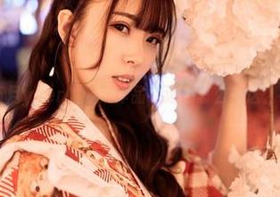 嗲囡囡 – 伍月yuer的最新作品，运动怎么能这么有吸引力？