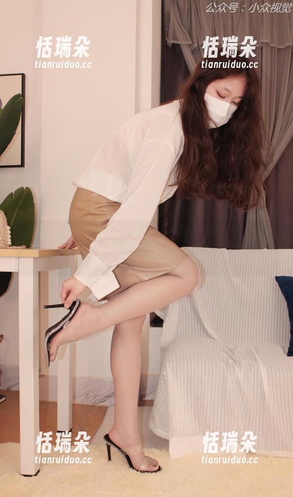 小众视觉-玲玲 小众视觉 - 圣诞不止是节日,还是玲玲全套的绝妙提醒!