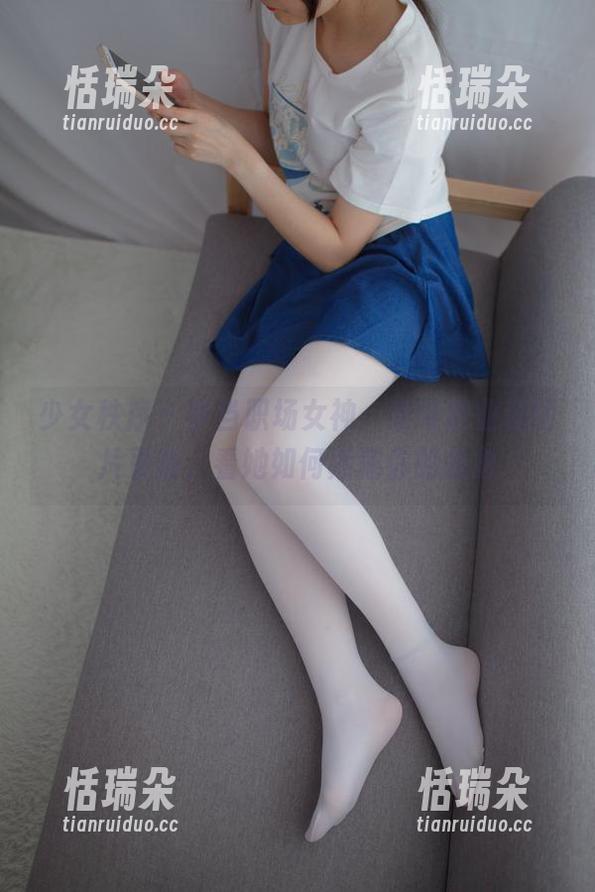 少女秩序-鹿可 少女秩序 - 争当职场女神,鹿可职业装图片更新,看她如何颠覆你的想象