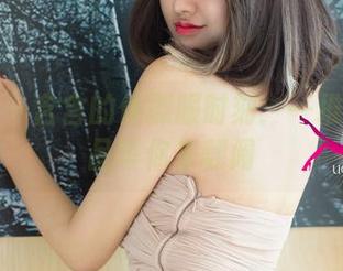 尤果网 – 含含的体操服时刻：一堆美图作品等你来翻阅