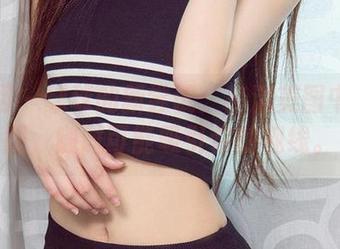 尤果网 – 球球的新尝试：高清美图中的和服，随时可能吸引你的视线。
