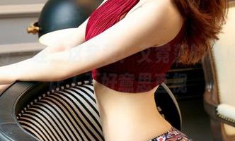 尤果网 – 哇，这套装！艾霓莎的私房美图让人不好意思直视