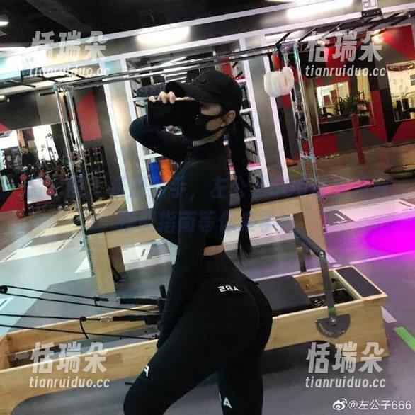 左公子666 微密圈 - 资源到手,左公子666最新短裤搭配指南等你来学!