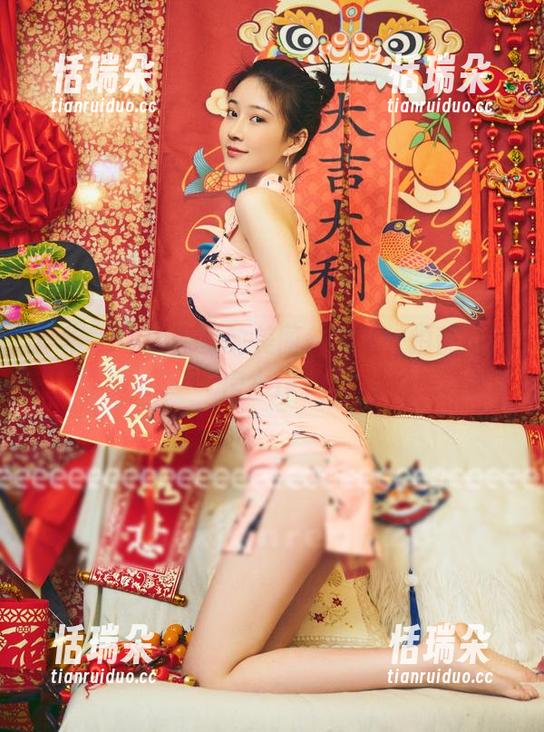 年年Nnian 年年Nnian家里的美图,随便一拍都是私房杰作。