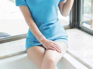 推女郎 – 图集在这里，嘉宝贝儿的美足，谁说脚只能走路
