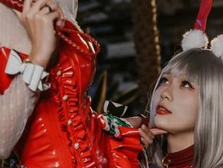 柒柒不可爱的最新作品集：礼服——一不小心，就被这些设计迷倒了。
