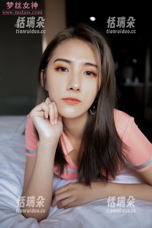 梦丝女神-晓晓 梦丝女神 - 晓晓与她的蕾丝女仆图包,咋这么容易引人遐想呢?