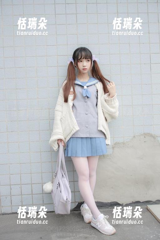 森萝财团 森萝财团的全套新作,肉丝少女清凉又不失活力?