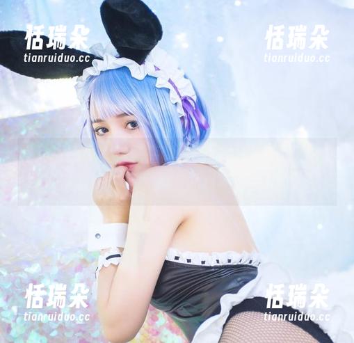 洛丽塔大哥 照片里的少女神情高冷,传说中的“顶级少女”“洛丽塔大哥”的调调真不是一般的怪!