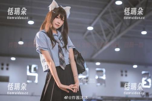 炸酱沐沐的间桐樱cos——当你以为她不可能再美时，图册一翻，灵魂出窍！