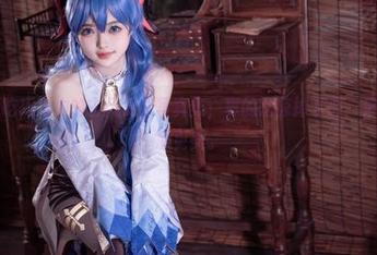 看白莉爱吃巧克力的古风汉服写真集，真的是惊掉下巴，果然人美衣服更美。