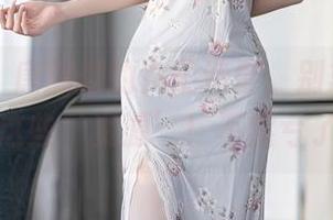 秀人网 – 唐翩翩的女王造型，别忘了来拿这些‘资源’！不然亏了