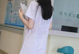 秀人网 – 悦悦姐的浴缸大冒险——福利界的小清新原图来啦！
